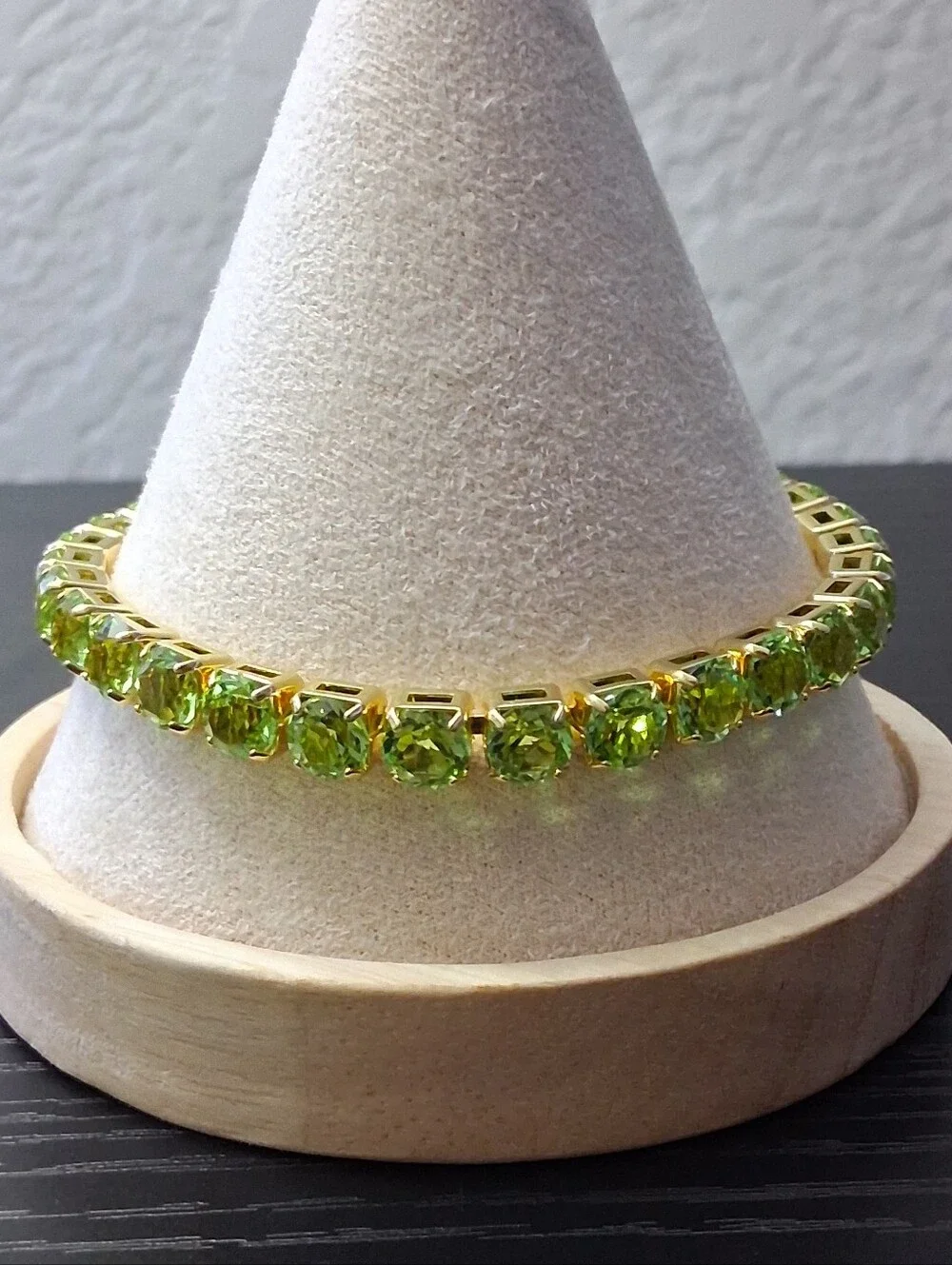 Peridot Green & Gold Tennis Bracelet - Picture 1 of 3